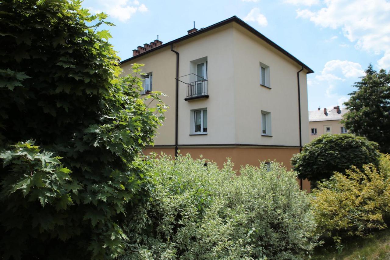Apartament Ustrzycki Apartment อุสชิกีดอลเน ภายนอก รูปภาพ
